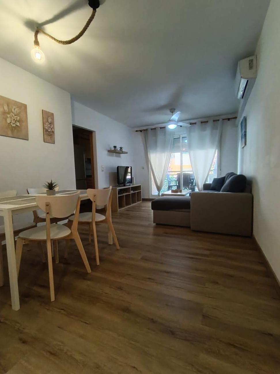 Apartamento Pilar Solo Familias Gandia Exterior photo
